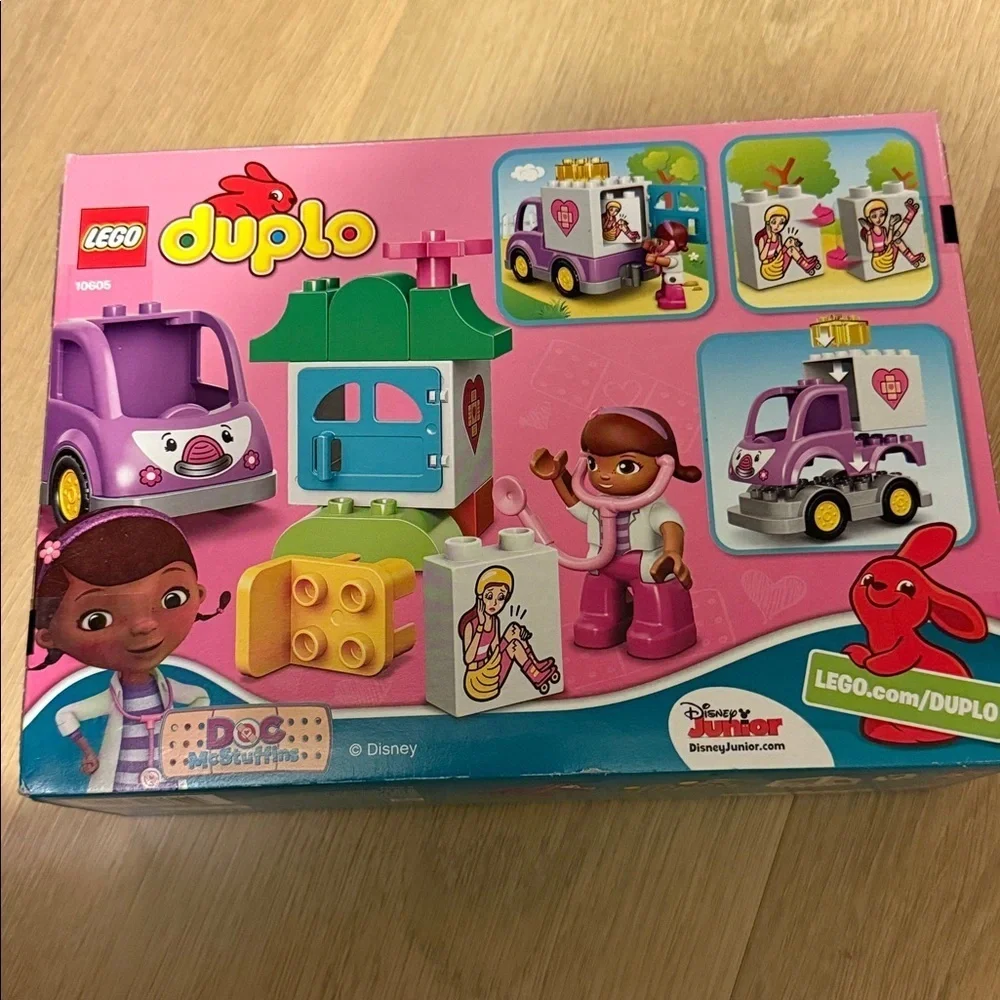 Lego duplo Disney doc mcstuffins rosie the ambulance set 10605 new in sealed box